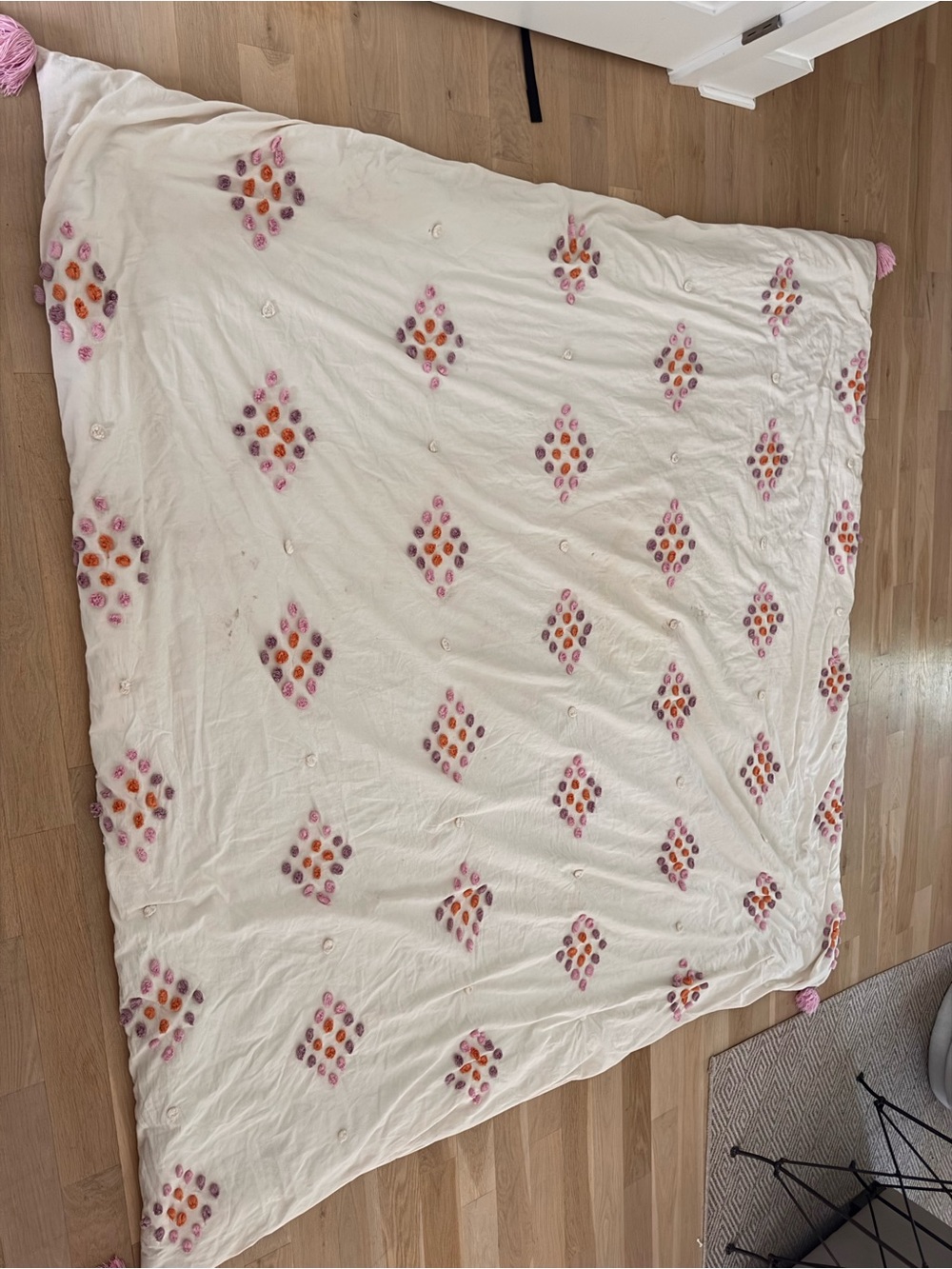 Pottery Barn Teen Cream Quilt with Pink and Orange Dot Motif Queen